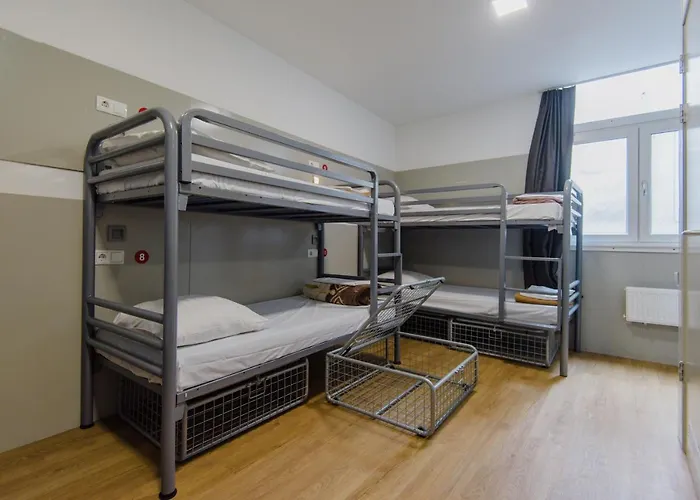 Hostel Warmoes Amsterdam